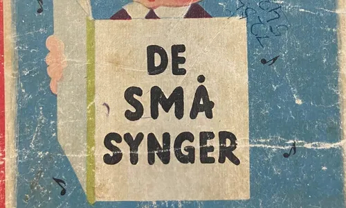 De Små Synger!