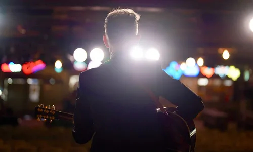 Lyle Lovett and his Acoustic Group
