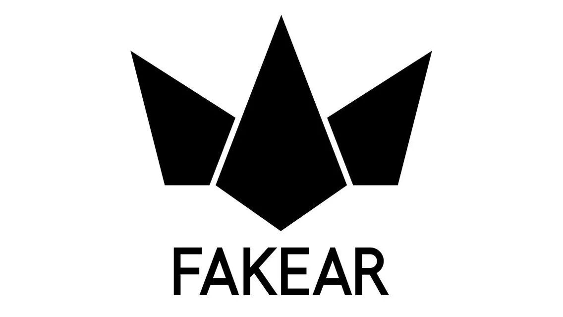 Fakear