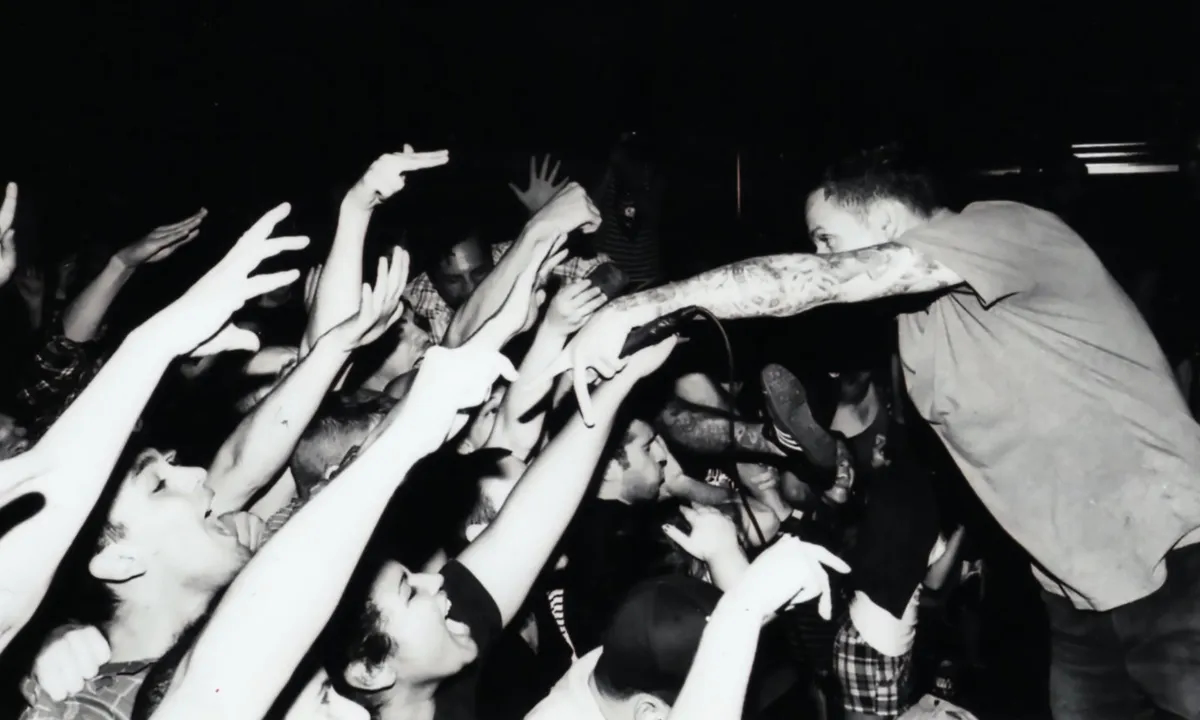 I Am the Avalanche