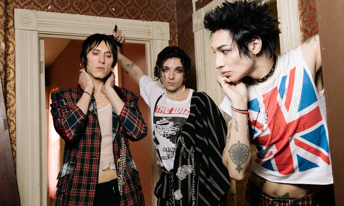 Palaye Royale