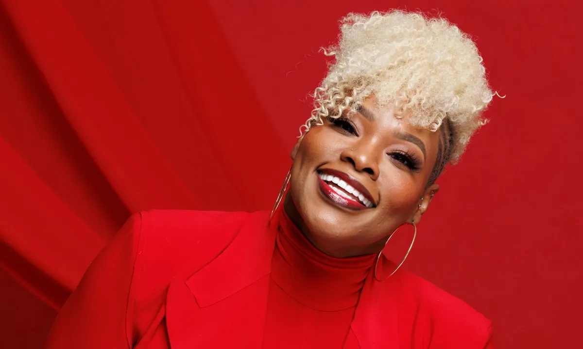 Tasha Cobbs Leonard