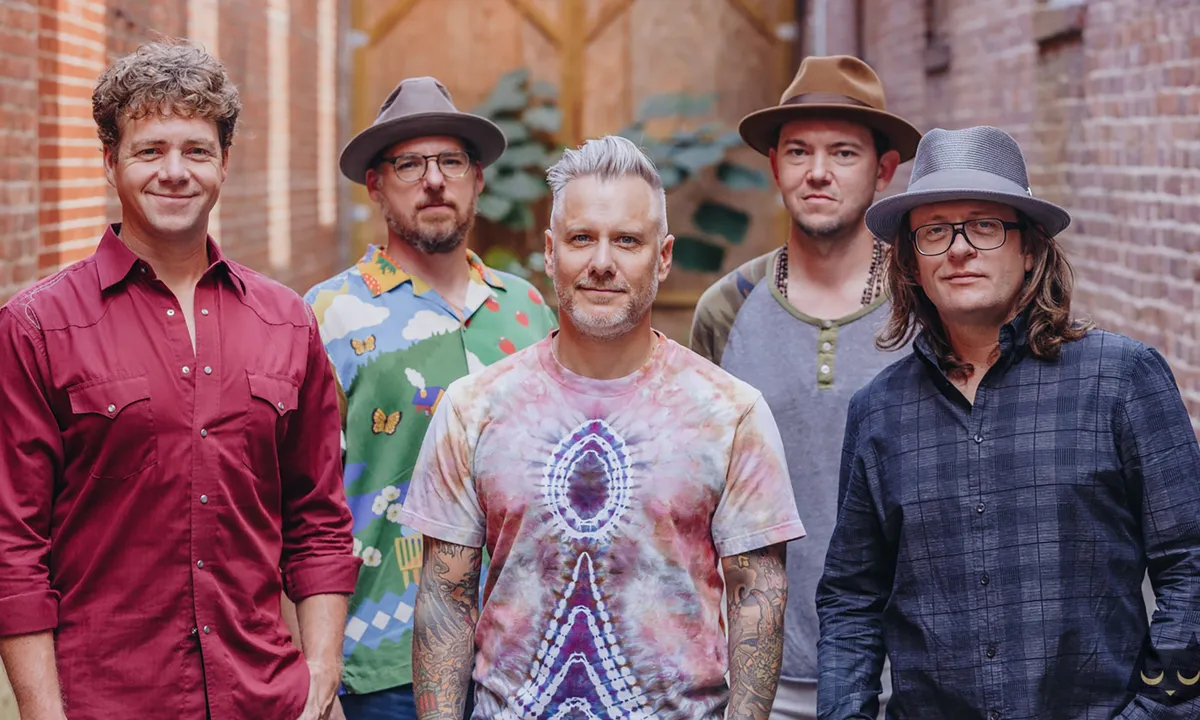 The Infamous Stringdusters