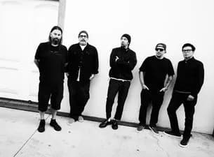 Dia de los DEFTONES