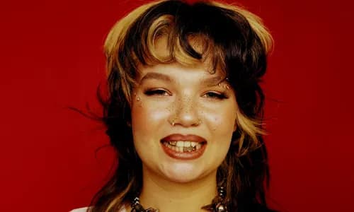 Lola Young