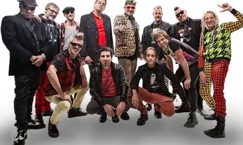 Los Auténticos Decadentes