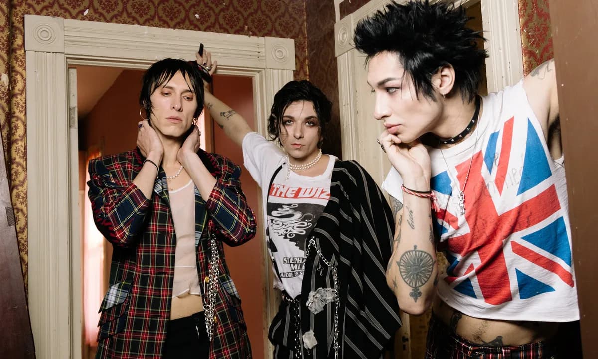 Palaye Royale
