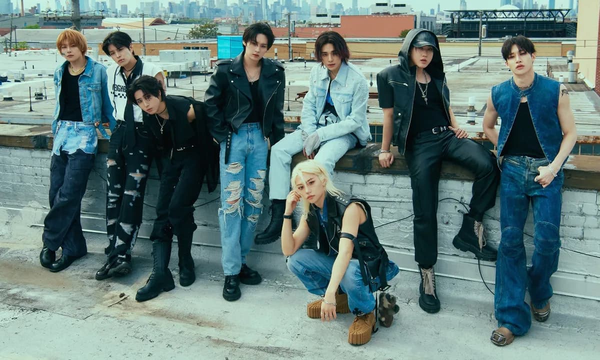 Stray Kids
