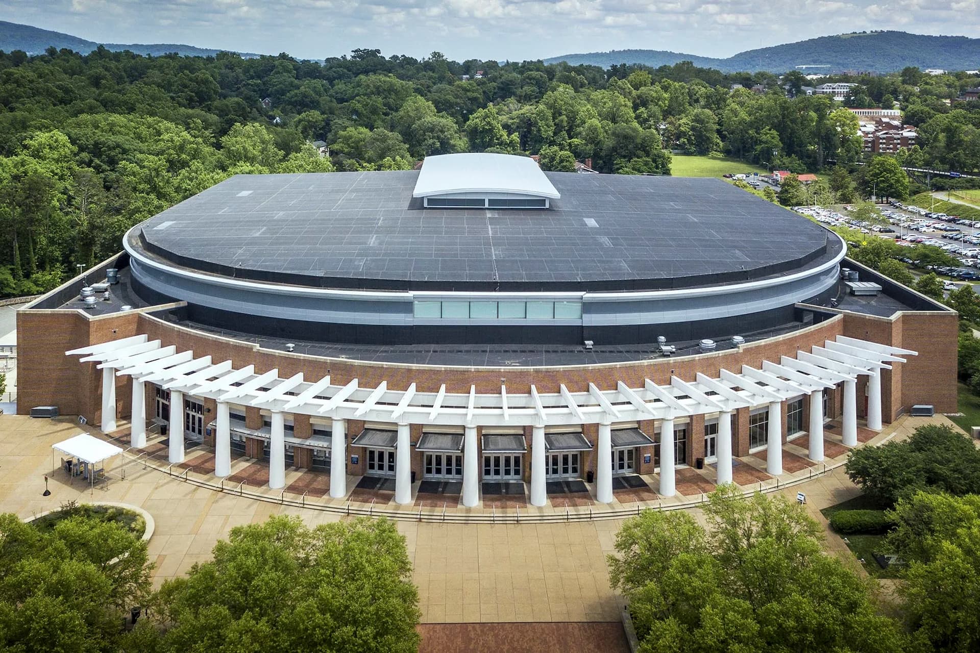 John Paul Jones Arena