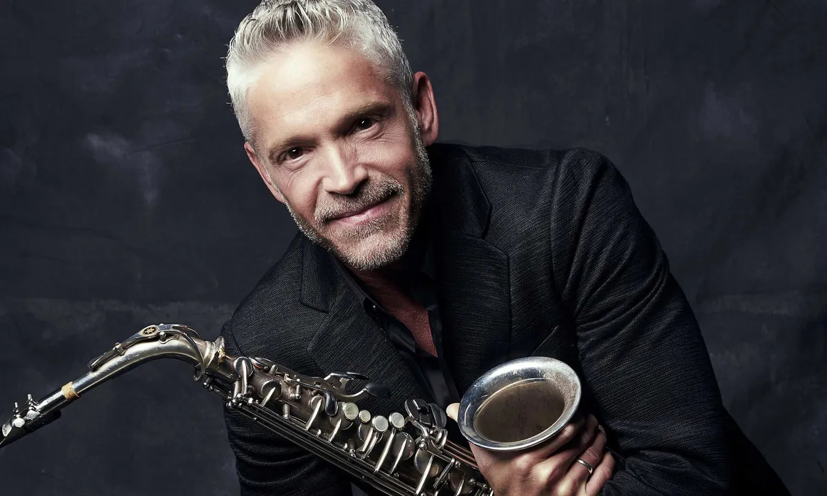 Dave Koz