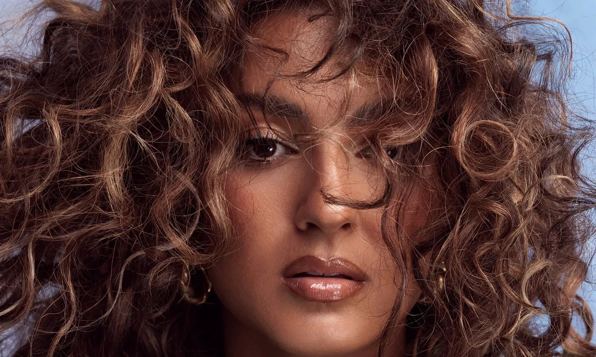 Tori Kelly